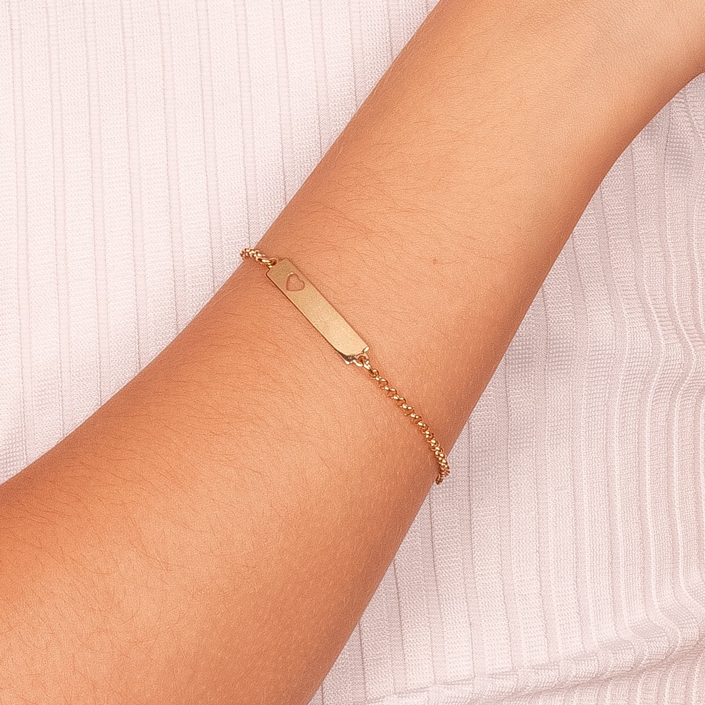 Heart plate bracelet