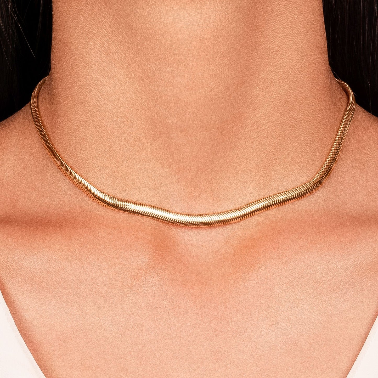 Serene choker necklace