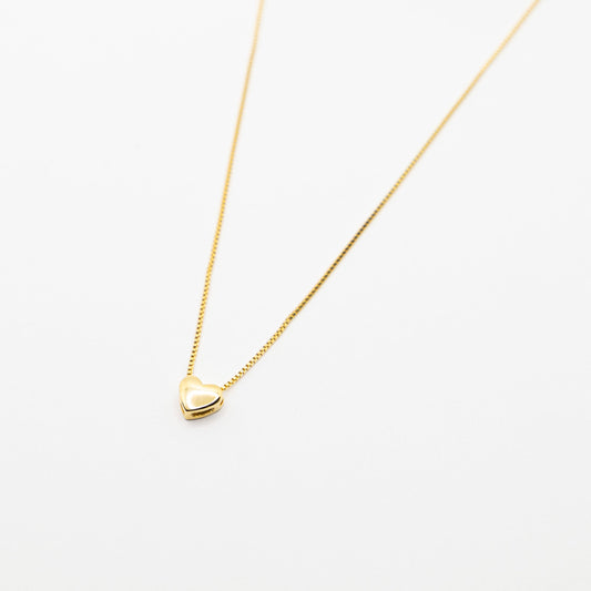 Plain heart necklace