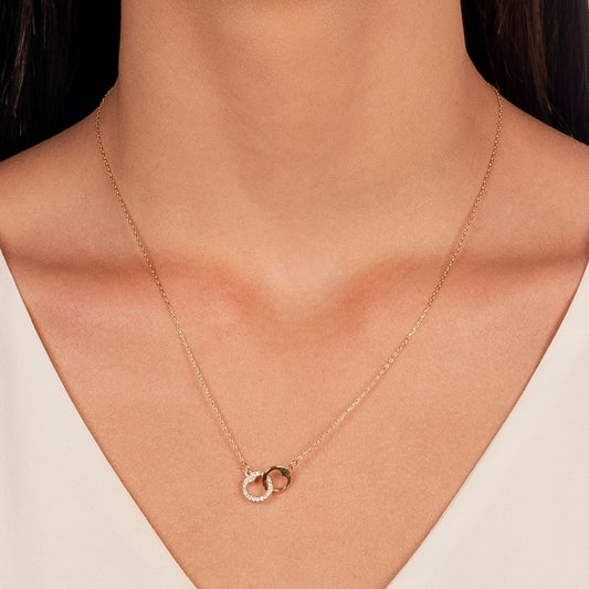 Handcuffed heart necklace